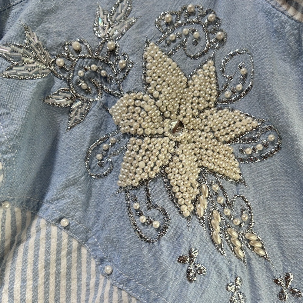 Men's Blue Striped Shirt with Floral Embroidery - Picture 10 of 16